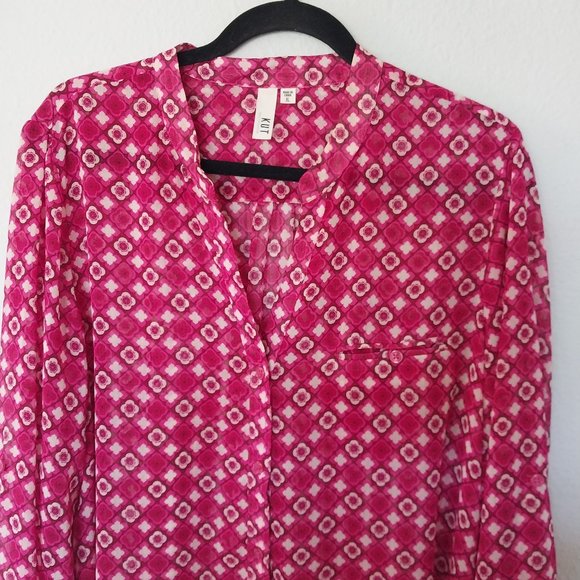 Kut From The Kloth Jamie Magenta Floral Print Semi Sheer Long Roll Sleeve Top - Picture 4 of 7